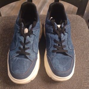 Chunky Platform White Sole Distressed Denim Lace Up Sneakers Size 9